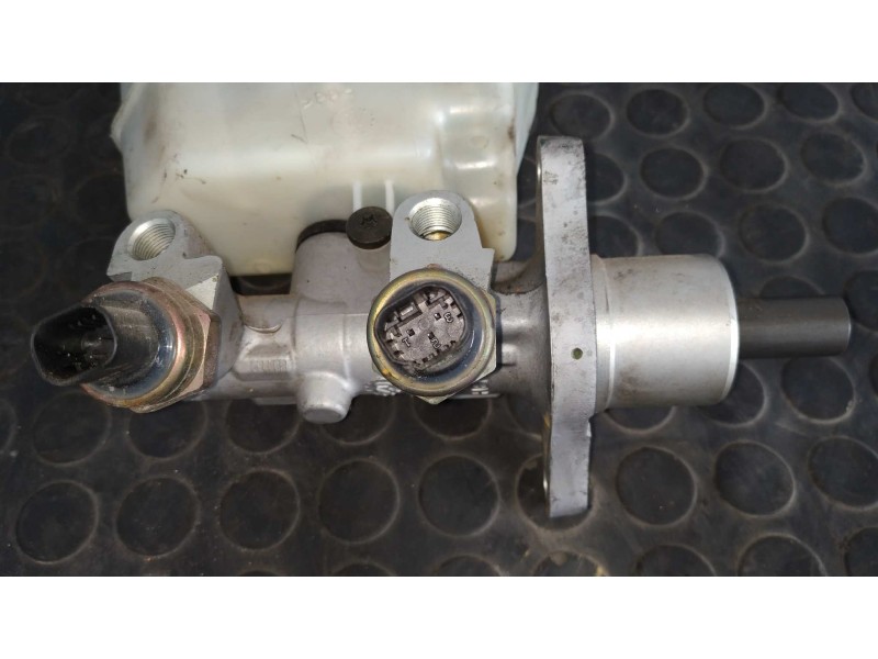 Recambio de bomba freno para bmw serie 3 compact (e46) 2.0 16v diesel cat referencia OEM IAM 03350884781  