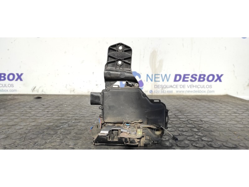 Recambio de cerradura puerta delantera izquierda para volkswagen passat berlina (3b2) comfortline syncro / 4motion referencia OE