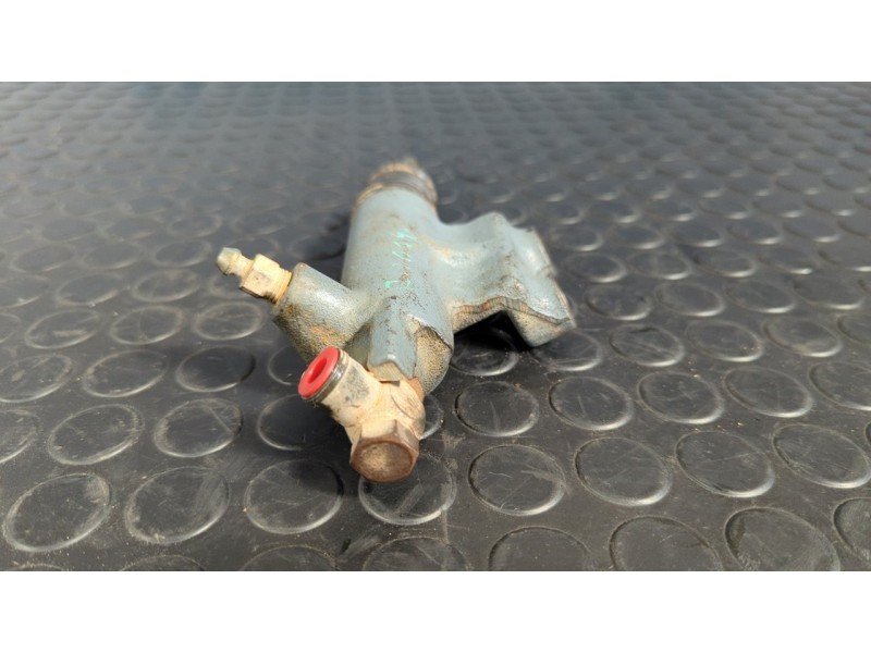 Recambio de bombin embrague para mitsubishi montero (v80/v90) 3.2 di-d intense (3-ptas.) referencia OEM IAM   