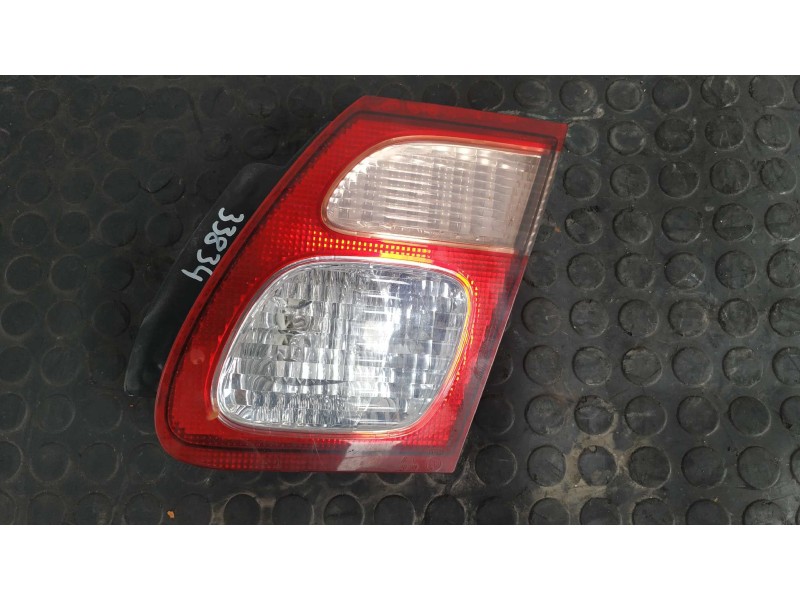 Recambio de piloto porton derecho para nissan almera (n16/e) acenta referencia OEM IAM A98B65  