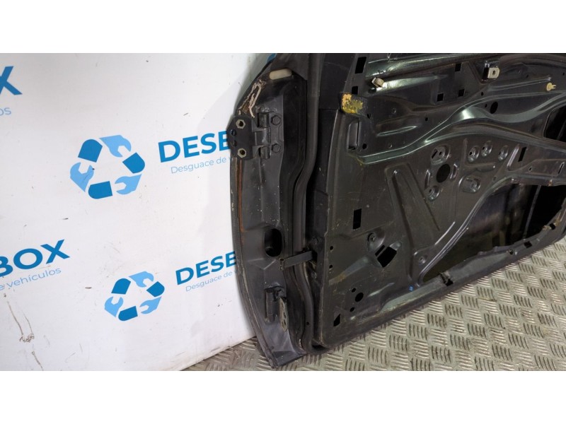 Recambio de puerta delantera derecha para mercedes-benz clase c (w201) berlina 190 (1985) (201.023) referencia OEM IAM   