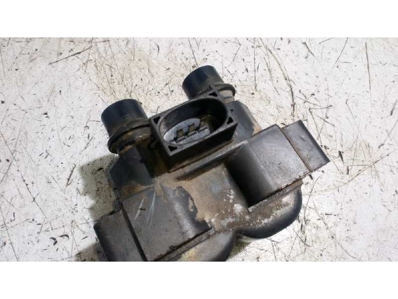 Recambio de bobina encendido para ford fiesta berl./courier 1.4 cat (pt-e) referencia OEM IAM 88SF12029A1A  