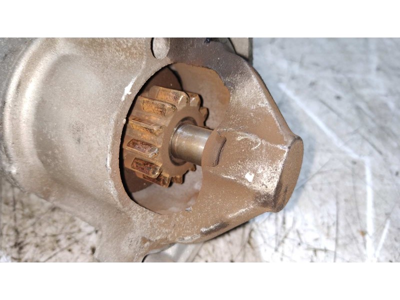 Recambio de motor arranque para renault megane ii berlina 5p 1.5 dci diesel referencia OEM IAM 8200227092  