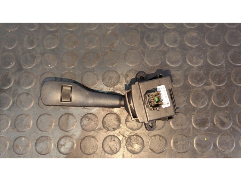 Recambio de mando limpia para bmw serie 3 berlina (e46) 3.0 24v turbodiesel cat referencia OEM IAM 8363669  