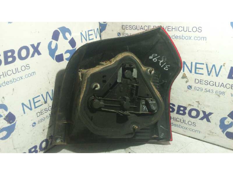 Recambio de piloto trasero izquierdo para toyota corolla (e12) 1.6 16v referencia OEM IAM 0251  
