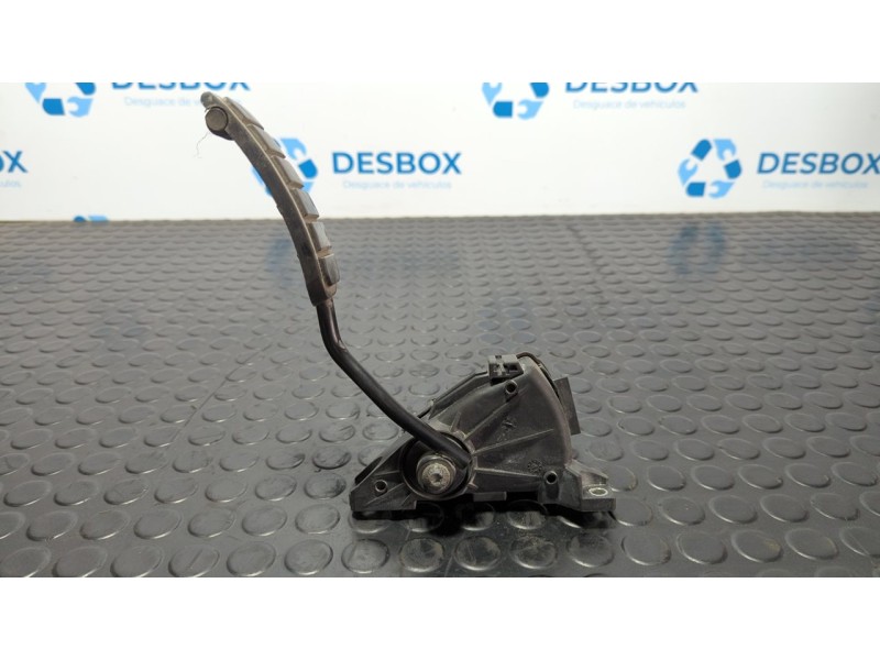 Recambio de potenciometro pedal para nissan interstar mod. 04 (x70) 2.5 dci diesel cat referencia OEM IAM HELLA  