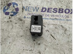 Recambio de mando elevalunas delantero izquierdo para opel astra g berlina 1.8 16v referencia OEM IAM 13363401   2