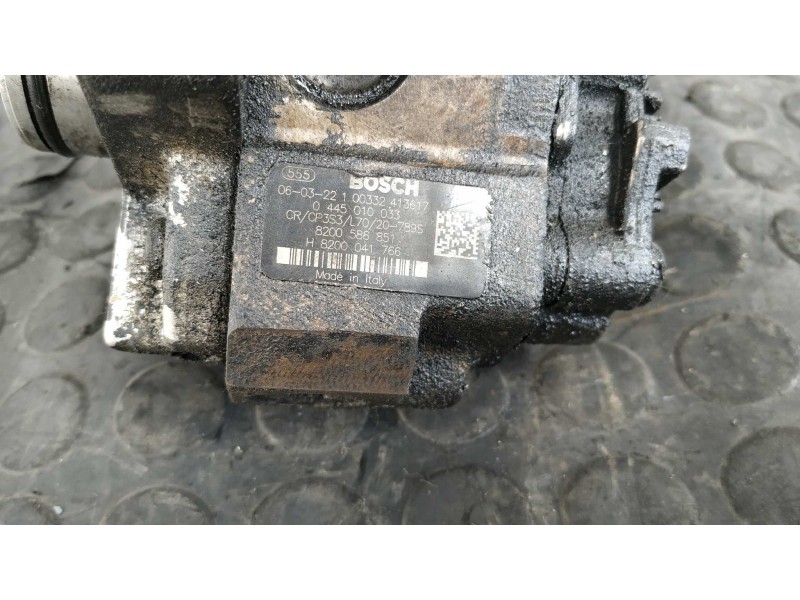Recambio de bomba inyeccion para renault master caja abierta/chasis ab ´98 2.5 diesel referencia OEM IAM 8200586851  