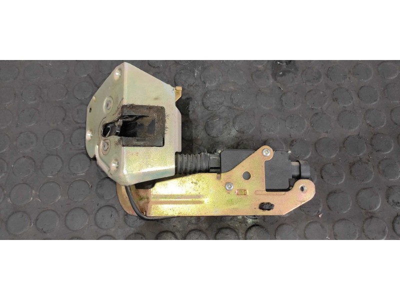 Recambio de cerradura puerta trasera izquierda para peugeot 807 2.2 hdi fap cat (4hw) referencia OEM IAM PZ08B01Y  