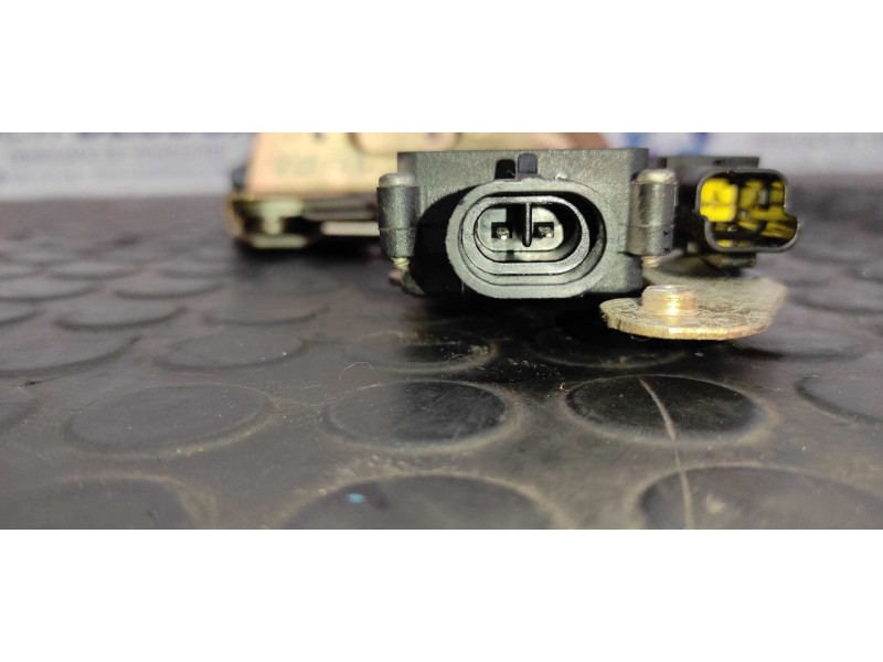 Recambio de cerradura puerta trasera izquierda para peugeot 807 2.2 hdi fap cat (4hw) referencia OEM IAM PZ08B01Y  