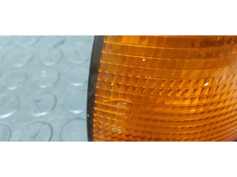 Recambio de piloto delantero izquierdo para bmw serie 3 berlina (e36) 1.7 turbodiesel cat referencia OEM IAM 1387043  