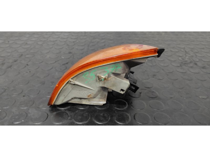 Recambio de piloto delantero izquierdo para bmw serie 3 berlina (e36) 1.7 turbodiesel cat referencia OEM IAM 1387043  