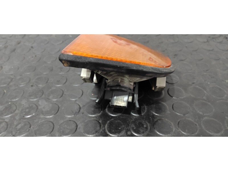 Recambio de piloto delantero izquierdo para bmw serie 3 berlina (e36) 1.7 turbodiesel cat referencia OEM IAM 1387043  