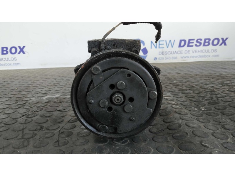 Recambio de compresor aire acondicionado para renault megane i scenic (ja0) 1.9 diesel referencia OEM IAM 7700866828B  