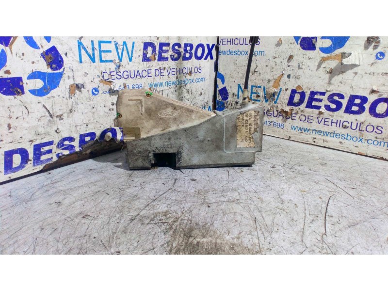 Recambio de cerradura puerta delantera derecha para ford galaxy (vx) 1.9 tdi cat referencia OEM IAM 93BG220A20DD  