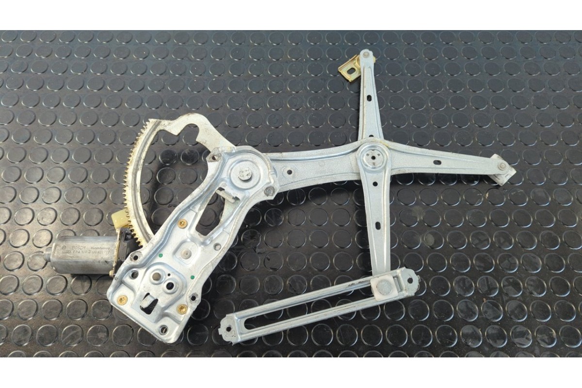 Recambio de elevalunas delantero izquierdo para mercedes-benz clase clk (w208) coupe 2.0 16v cat referencia OEM IAM 0130821722  