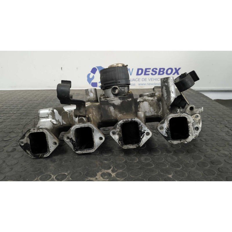 Recambio de colector admision para nissan terrano/terrano.ii (r20) 2.7 turbodiesel referencia OEM IAM 140037F400  