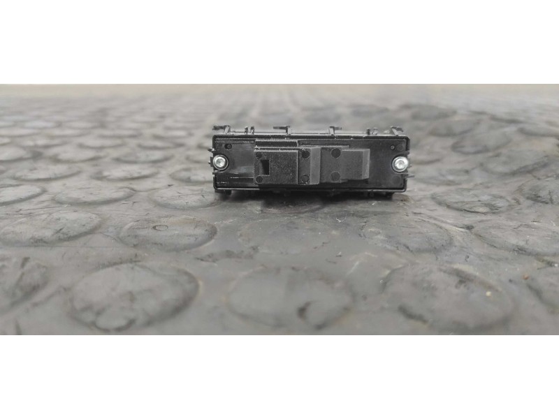 Recambio de interruptor para mercedes-benz clase c (w204) berlina 2.2 cdi cat referencia OEM IAM A2048706310  