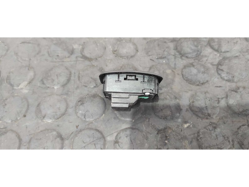 Recambio de interruptor para mercedes-benz clase c (w204) berlina 2.2 cdi cat referencia OEM IAM A2048707051  