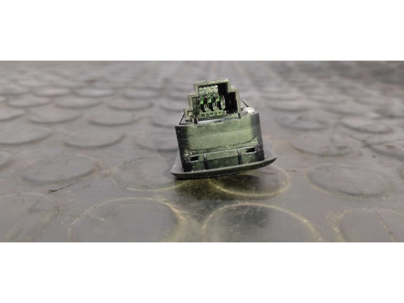 Recambio de interruptor para mercedes-benz clase c (w204) berlina 2.2 cdi cat referencia OEM IAM A2048707051  