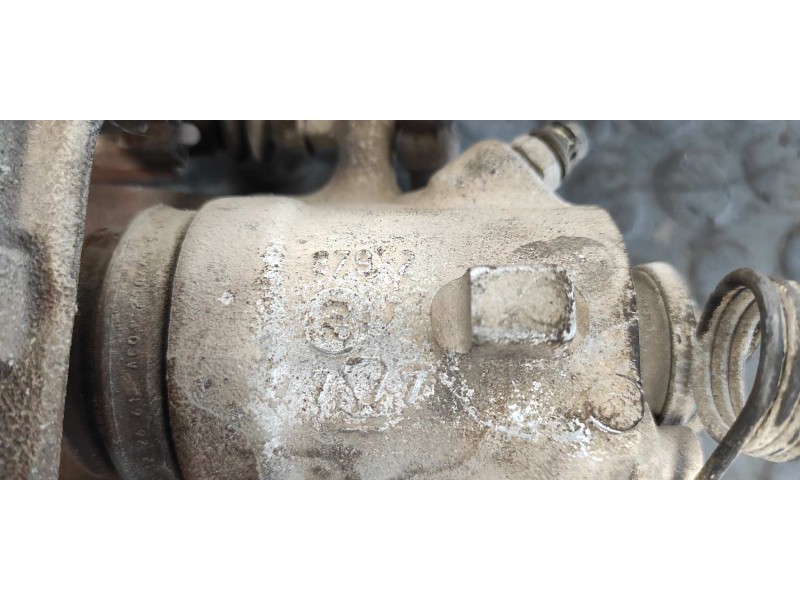 Recambio de pinza de freno trasera derecha para opel zafira a blue line referencia OEM IAM LUCAS388792  