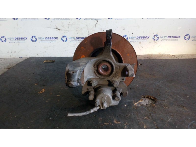 Recambio de mangueta delantera derecha para ford focus berlina (cap) 1.6 16v cat referencia OEM IAM 3M513K170  