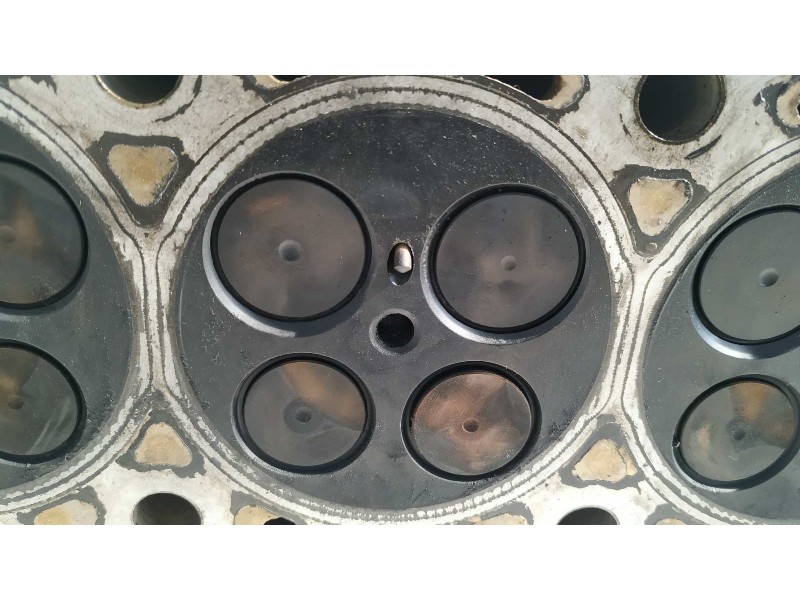 Recambio de culata para land rover range rover sport 3.0 sd v6 cat referencia OEM IAM PM9X2Q  