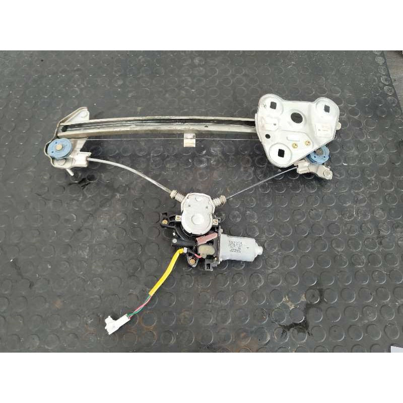 Recambio de elevalunas delantero derecho para toyota celica (t23) 1.8 referencia OEM IAM 8571020310  