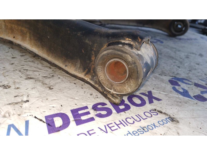 Recambio de brazo izquierdo inferior delantero para suzuki vitara se/sv (et) 1.9 turbodiesel referencia OEM IAM   