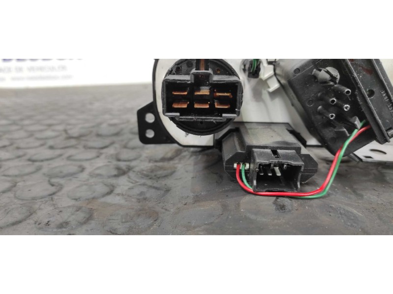 Recambio de mando calefaccion / aire acondicionado para hyundai coupe (j2) 1.6 16v cat referencia OEM IAM UJ1AM11  