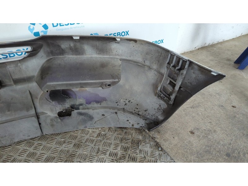 Recambio de paragolpes delantero para mercedes-benz sprinter 02.00  combi 213 cdi (902.671-672) referencia OEM IAM   