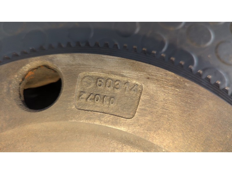 Recambio de volante motor para mercedes-benz clase e (w124) berlina 3.0 turbodiesel referencia OEM IAM 60314  