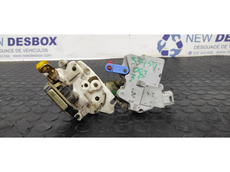 Recambio de cerradura puerta delantera derecha para nissan terrano/terrano.ii (r20) 2.7 turbodiesel referencia OEM IAM 1015  