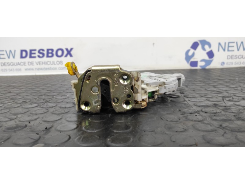 Recambio de cerradura puerta delantera derecha para nissan terrano/terrano.ii (r20) 2.7 turbodiesel referencia OEM IAM 1015  