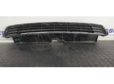 Recambio de rejilla paragolpes central para toyota prius (nhw30) plug-in hybrid advance referencia OEM IAM 5311247040   2