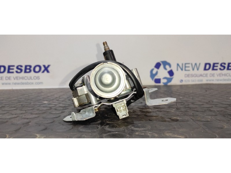 Recambio de motor limpia trasero para nissan terrano/terrano.ii (r20) 2.7 turbodiesel referencia OEM IAM 479  
