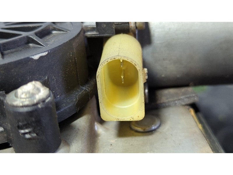 Recambio de elevalunas delantero izquierdo para bmw serie 3 compact (e46) 316ti m sport referencia OEM IAM 8251340  