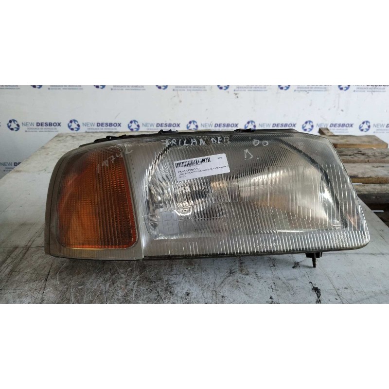 Recambio de faro derecho para land rover freelander (ln) 2.0 di familiar (72kw) referencia OEM IAM 88203322  