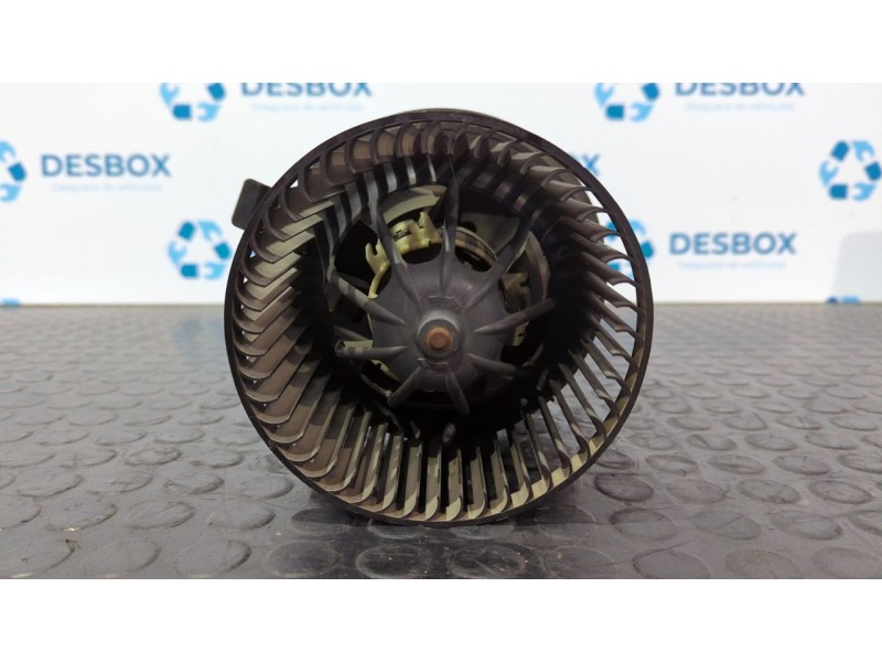 Recambio de motor calefaccion para renault megane ii classic berlina 1.9 dci diesel referencia OEM IAM GMVB84  