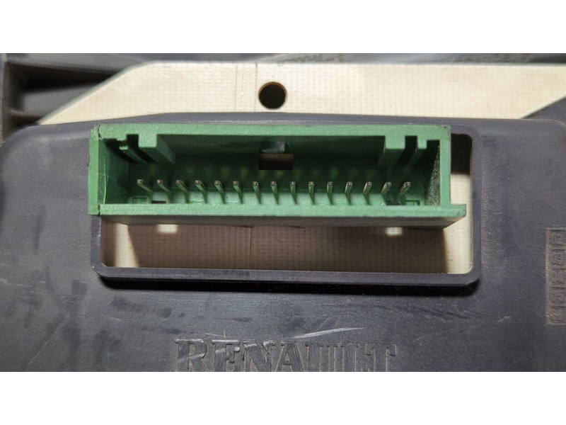 Recambio de cuadro instrumentos para nissan interstar mod. 04 (x70) 2.5 dci diesel cat referencia OEM IAM P8200359415G  