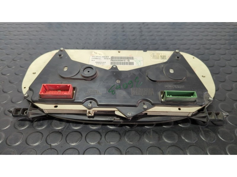Recambio de cuadro instrumentos para nissan interstar mod. 04 (x70) 2.5 dci diesel cat referencia OEM IAM P8200359415G  