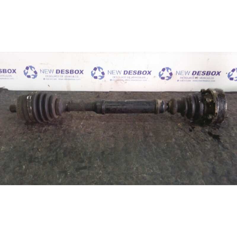 Recambio de transmision delantera derecha para audi a4 avant (b5) 1.8 t avant referencia OEM IAM 8D0407452AV  