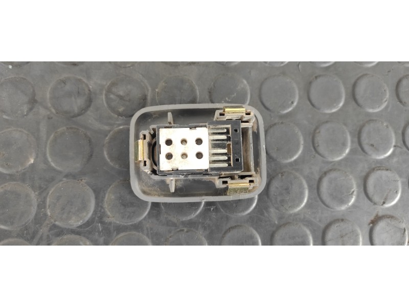 Recambio de mando elevalunas delantero derecho para ford ranger (er) 2.5 12v td cat referencia OEM IAM   