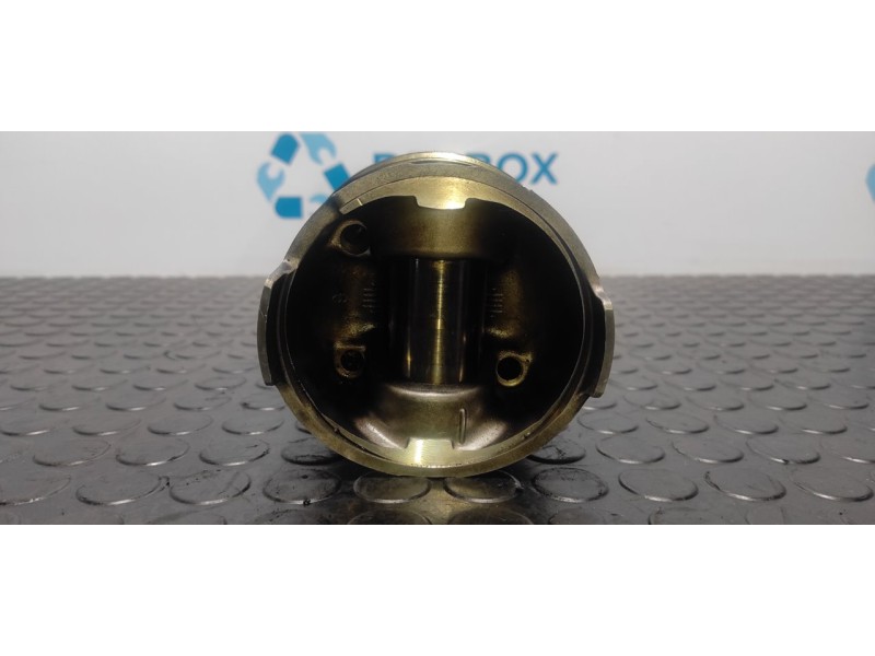 Recambio de piston para mitsubishi montero (v80/v90) 3.2 di-d intense (3-ptas.) referencia OEM IAM ME191470  