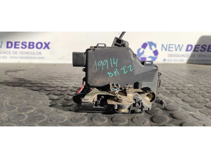 Recambio de cerradura puerta delantera izquierda para volkswagen golf iv variant (1j5) 1.9 tdi referencia OEM IAM C3B1837015A  