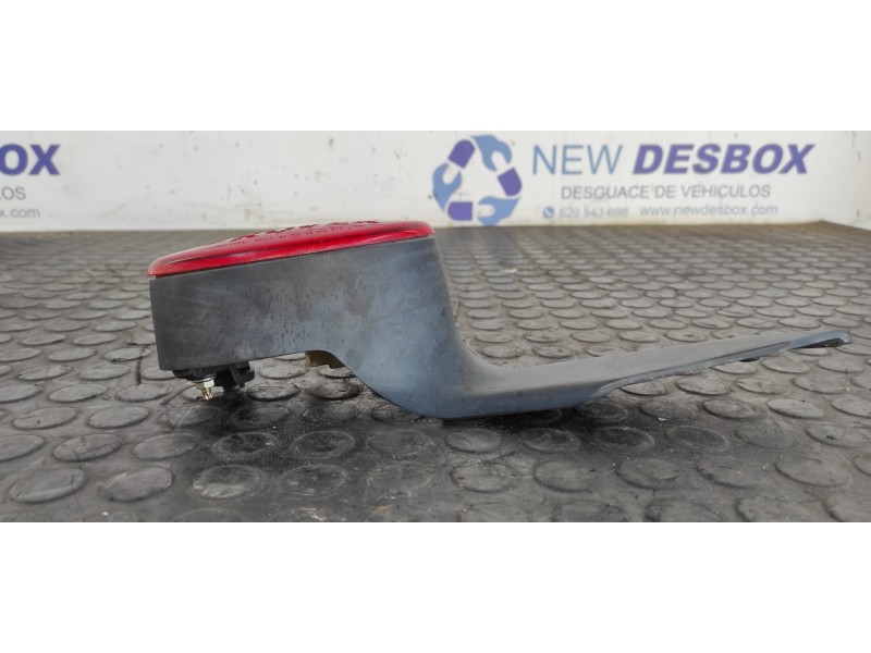 Recambio de luz central de freno para land rover freelander (ln) 2.0 td4 cat referencia OEM IAM BHP490010  