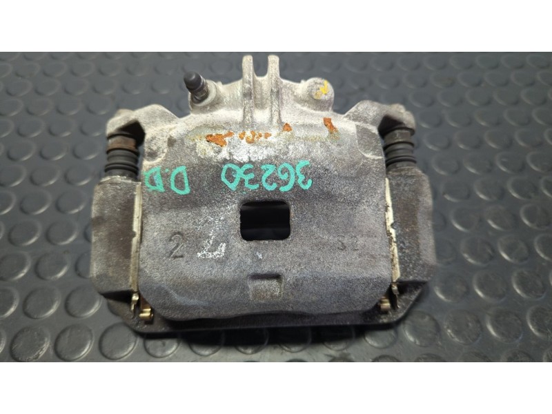 Recambio de pinza de freno delantera derecha para nissan nv 200 (m20) kasten comfort referencia OEM IAM 2S2  