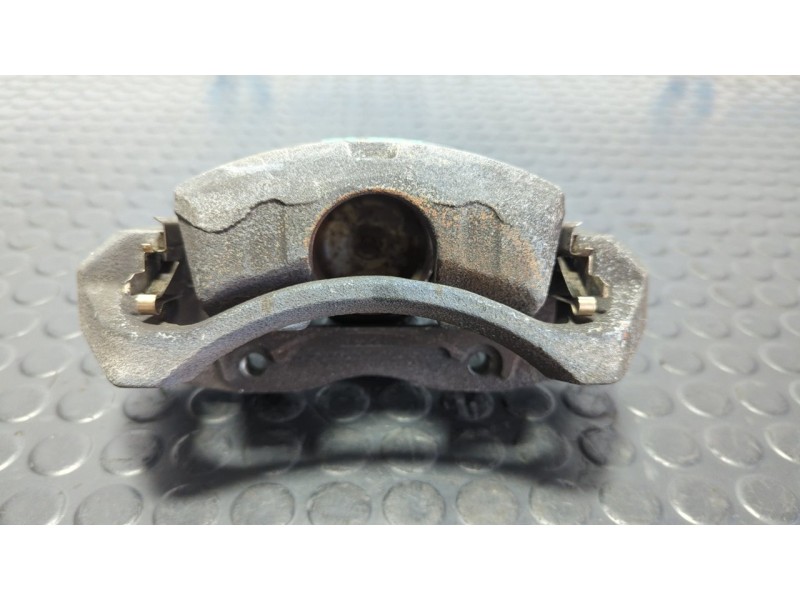 Recambio de pinza de freno delantera derecha para nissan nv 200 (m20) kasten comfort referencia OEM IAM 2S2  