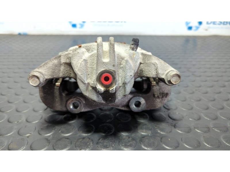 Recambio de pinza de freno delantera derecha para nissan nv 200 (m20) kasten comfort referencia OEM IAM 2S2  