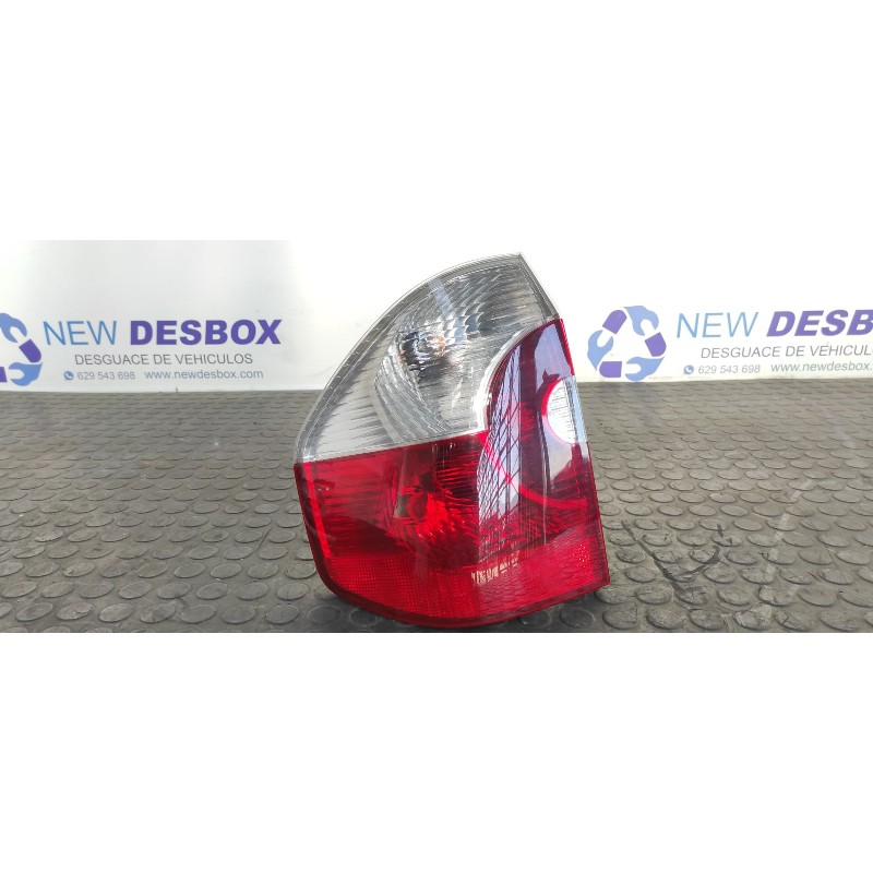 Recambio de piloto trasero izquierdo para bmw x3 (e83) 2.0 16v diesel cat referencia OEM IAM 63216990169  
